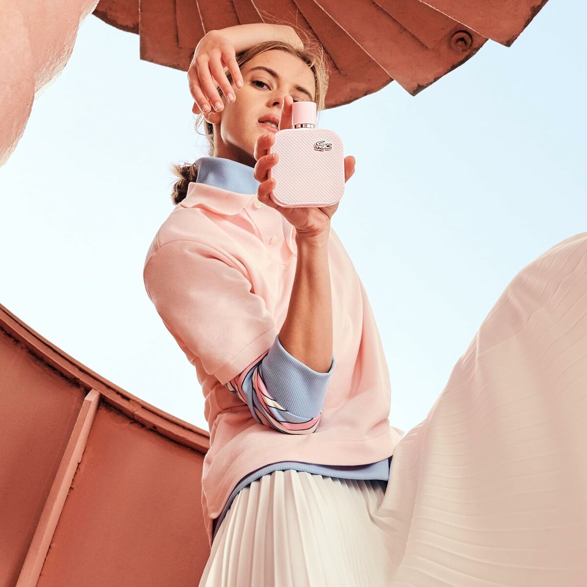 V6H16F599C56650FE18D30F8D4F6D0C637CR4458784P1